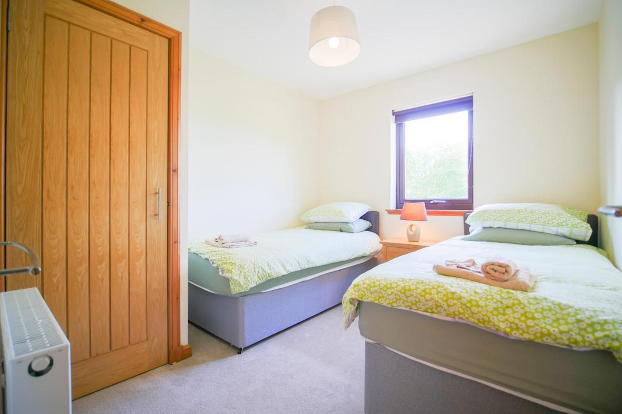 Glenview Chalet Park Inverness Bagian luar foto