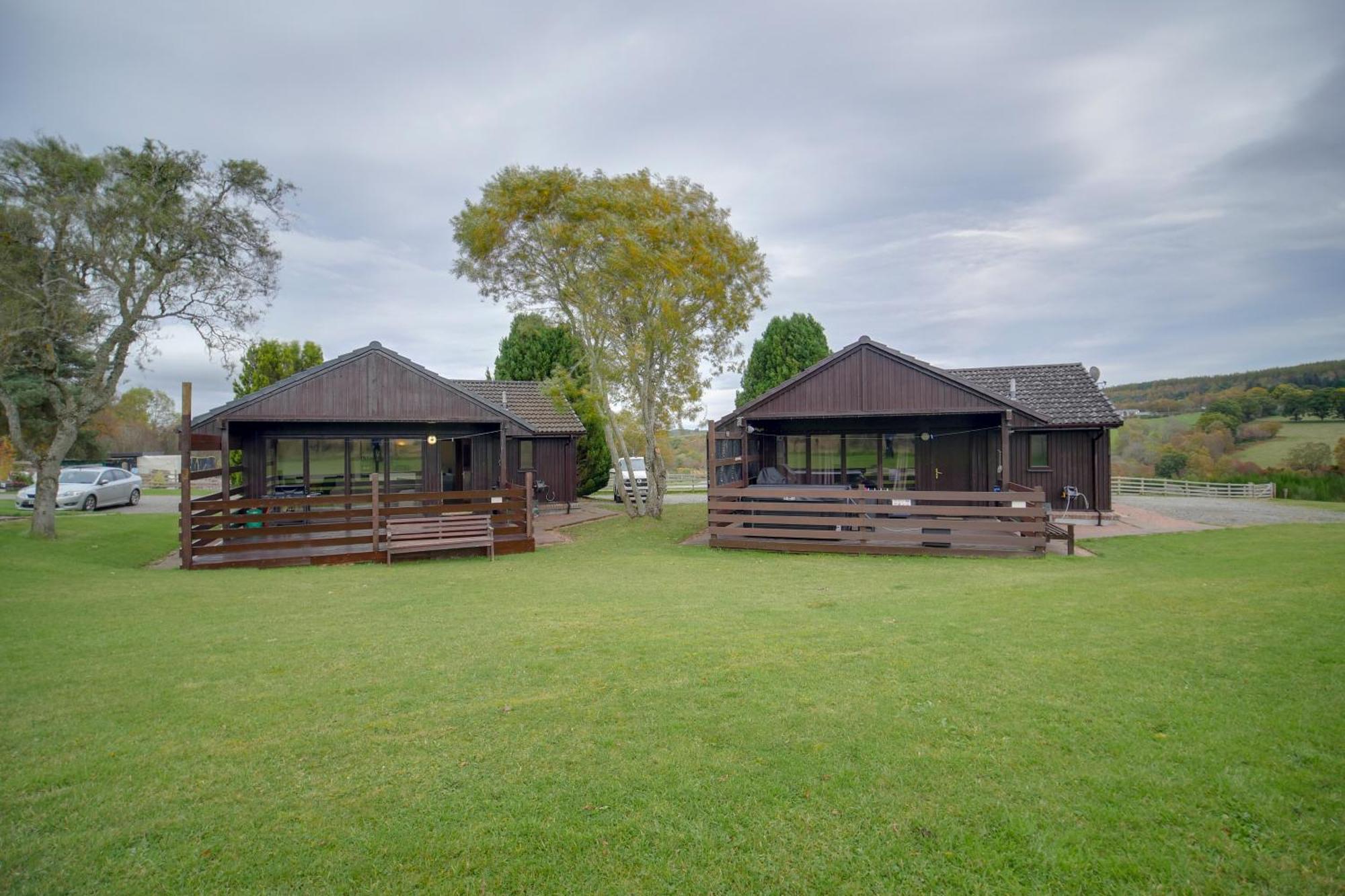 Glenview Chalet Park Inverness Bagian luar foto